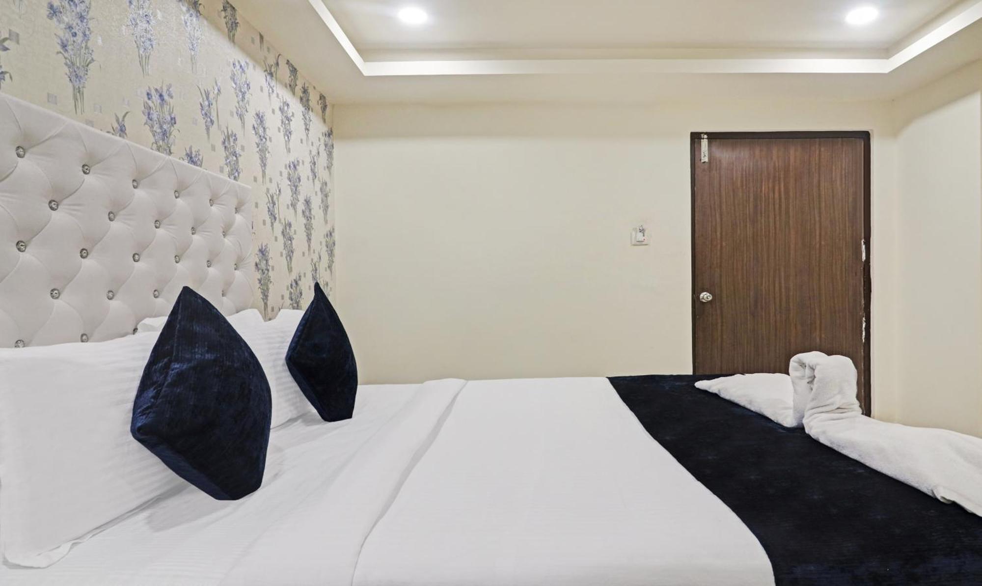 Hotel Bright Airport Zone Shamshabad Hyderabad Exterior foto